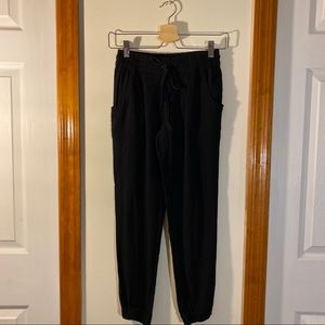 Aritzia talula pants